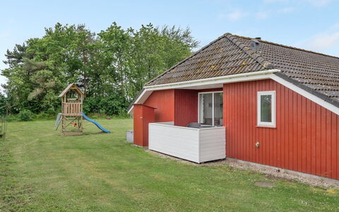 Emly - 1.1Km from the Sea: Piscine, Ville Resort