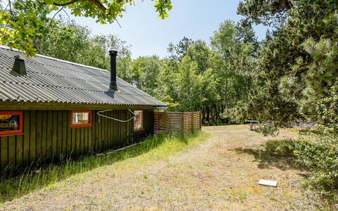 Osa - 150M from the Sea: Arbre, Herbe, Environnement Naturel, La Nature, Feuille, Bois, Branche, Paysage, Zone Rurale
