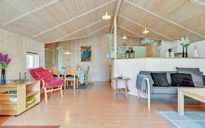 Landuin - 230M from the Sea