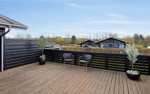 Sointu - 250M from the Sea: Toit, Maison, Domicile, Chalet, Siding, Biens, Allée, Batiments Jardin, Cour, Cabanon