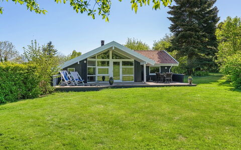 Bole - 400M from the Sea: Maison, Toit, Domicile, Chalet, Biens, Ferme, Villa, Porche, Siding