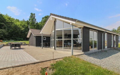 Clea - 200M from the Sea