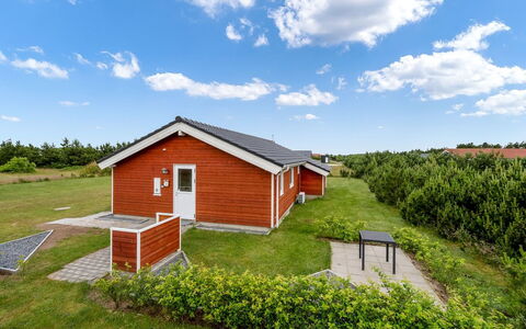 Clement - 500M to the Fjord: Chalet, Domicile, Maison, Toit, Porche, Biens, Siding, Batiments Jardin, Ferme, Cour