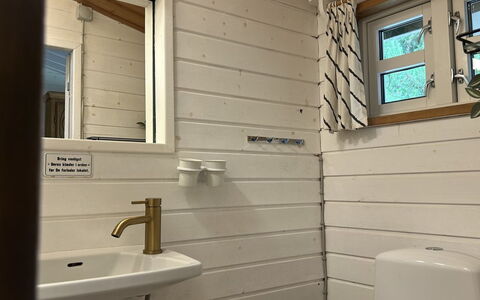 Reima - 220M to the Fjord: Maison, Domicile, Zone Résidentielle, Toit, Chalet, Lot Terre, Biens, Cour, Jardin, Siding