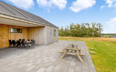 Etje - 6Km from the Sea: Chalet, Domicile, Maison, Toit, Porche, Biens, Siding, Batiments Jardin, Ferme, Cour