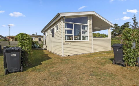 Emmik - 150M from the Sea: Domicile, Chalet, Porche, Siding, Ferme, Structure En Plein Air