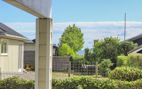 Emmik - 150M from the Sea: Domicile, Chalet, Porche, Siding, Ferme, Structure En Plein Air