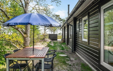 Angelita - 80M to the Fjord: Domicile, Zone Résidentielle, Maison, Chalet, Toit, Lot Terre, Siding, Jardin, Biens, Pelouse