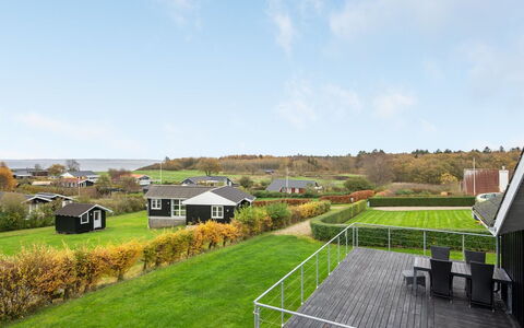 Clarita - 300M to the Fjord: 