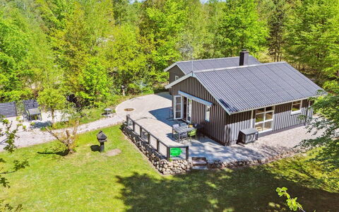Hunding - 7Km from the Sea: 