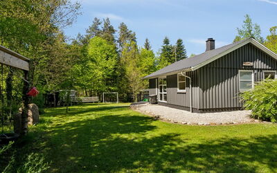 Hunding - 7Km from the Sea