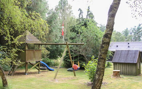 Hildegarda - 1Km from the Sea: Communauté Des Plantes, Lumière Du Soleil, Plante Herbacée, Jardin, Plantation, Agriculture, Ferme