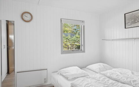 Tarja - 150M from the Sea: Mur, Bois, Sol, Sol, Chambre, Domicile, Plafond, Porte, Lit, Planche