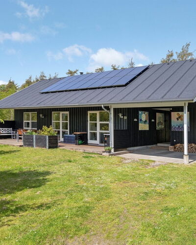 Berta - 300M from the Sea