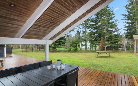 Acucena - 1.3Km from the Sea: Meubles, Design Intérieur, Chaise, Sol, Table, Recours, Sol, Plafond, Pièce, Eco Hôtel