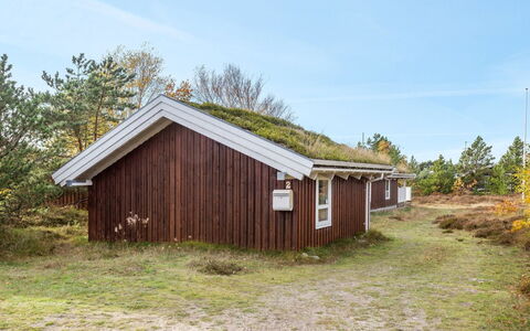 Bille - 200M from the Sea: Architecture, Toit, Domicile, Composite, Daylighting, Siding, Allée