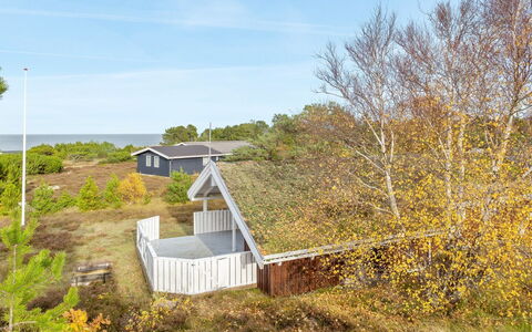 Bille - 200M from the Sea: Architecture, Toit, Domicile, Composite, Daylighting, Siding, Allée