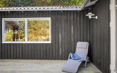 Gorm - 300M from the Sea: Bois, Siding, Planche, Composite, Dur, Plate-Forme, Tache De Bois, Porche, Chalet