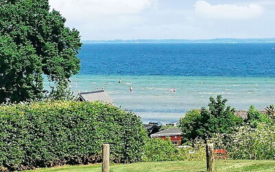 Sporgh - 100M from the Sea
