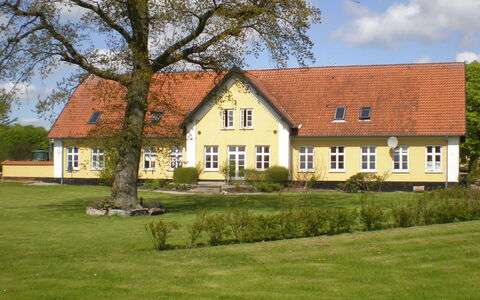 Thia - 4Km to the Fjord: Zone Résidentielle, Toit, Banlieue, Allée, Biens, Cheminée