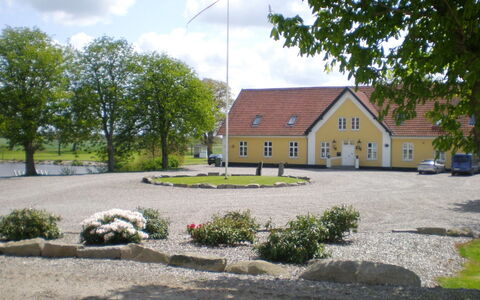 Thia - 4Km to the Fjord: Zone Résidentielle, Toit, Banlieue, Allée, Biens, Cheminée