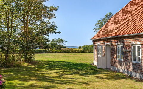Myra - 18Km from the Sea: Herbe, Maison, Toit, Domicile, Chalet, Arbuste, Lot Terre, Zone Rurale, Ferme, Couverture De Sol