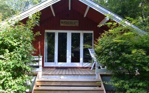 Rentje - 31Km from the Sea: Bois, Tache De Bois, Planche, Dur, Chalet, Plate-Forme, Siding, Ombre, Parquet, Batiments Jardin