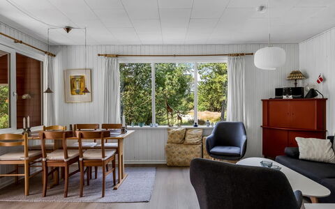 Alflak - 5.2Km from the Sea: Meubles, Design Intérieur, Sol, Sol, Bois, Plafond, Canapé, Salon, Parquet, Pièce
