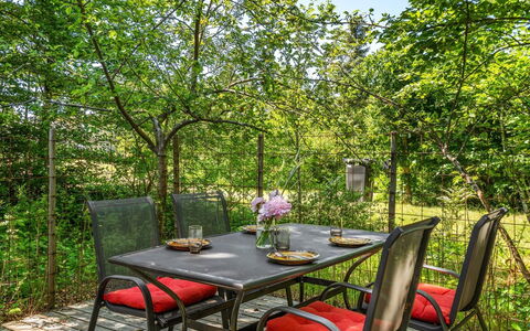 Caya - 450M to the Fjord: Chalet, Domicile, Maison, Toit, Porche, Biens, Siding, Batiments Jardin, Ferme, Cour