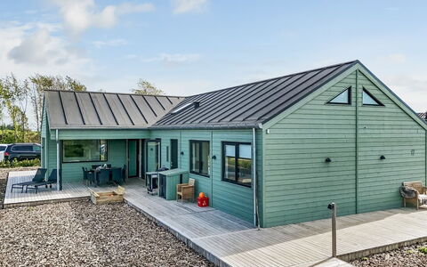 Alpo - 450M from the Sea: Maison, Domicile, Zone Résidentielle, Toit, Chalet, Lot Terre, Biens, Cour, Jardin, Siding
