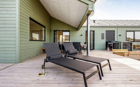 Alpo - 450M from the Sea: Chalet, Toit, Domicile, Pente, Cabane, Siding