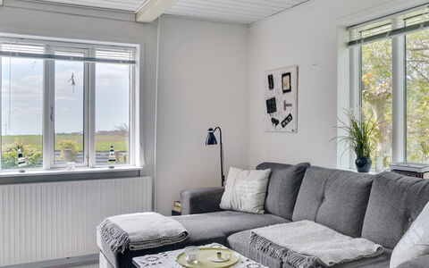 Nevis - 1.5Km from the Sea: Meubles, Design Intérieur, Chaise, Sol, Table, Recours, Sol, Plafond, Pièce, Eco Hôtel