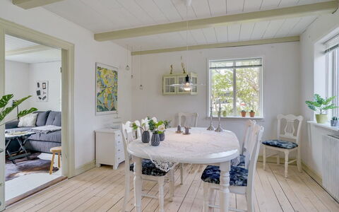 Nevis - 1.5Km from the Sea: Meubles, Design Intérieur, Chaise, Sol, Table, Recours, Sol, Plafond, Pièce, Eco Hôtel