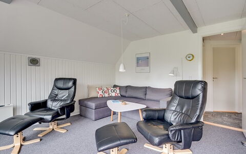 Femija - 500M to the Fjord: Meubles, Sol, Bois, Design Intérieur, Plafond, Sol, Salon, Appartement, Domicile, Pièce