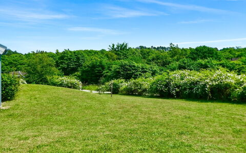 Athisl - 800M from the Sea: Ciel, Bleu, Vert, Jour, Herbe, Arbre, Environnement Naturel, La Nature, Végétation, Prairie