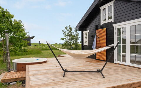 Siebelt - 200M from the Sea: Bois, Parquet, Dur, Mobilier De Jardin, Plate-Forme, Tache De Bois, Planche, Loisir, Ombre