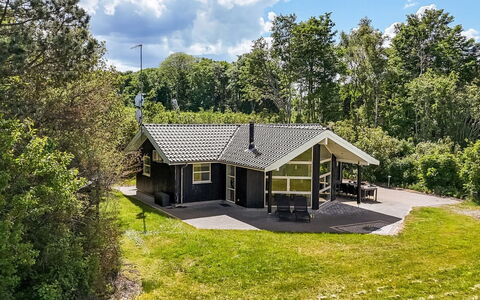 Thorman - 75M from the Sea: Chalet, Toit, Domicile, Pente, Cabane, Siding