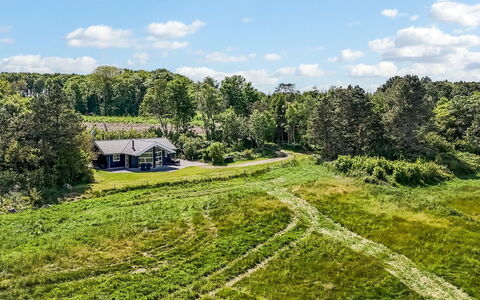 Thorman - 75M from the Sea: Chalet, Toit, Domicile, Pente, Cabane, Siding