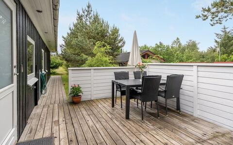 Jaskirt - 125M from the Sea: Bois, Parquet, Sol, Sol, Dur, Planche, Plate-Forme, Tache De Bois, Domicile, Porche