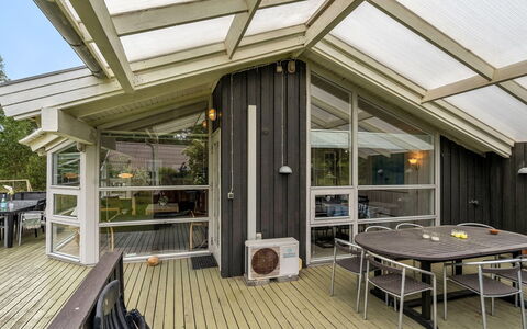 Gjorgjija - from the Sea: Chalet, Cabanon, Cabane, Ferme, Prairie, Cabane, Grange, Cabane En Rondins, Batiments Jardin