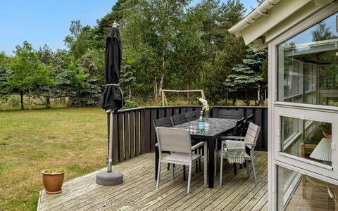 Gjorgjija - from the Sea: Chalet, Cabanon, Cabane, Ferme, Prairie, Cabane, Grange, Cabane En Rondins, Batiments Jardin