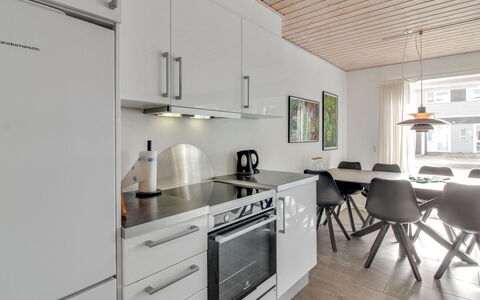 Ingolf - 750M from the Sea: Design Intérieur, Meubles, Sol, Bois, Cuisine, Plafond, Sol, Comptoir, Éclairage, Luminaire