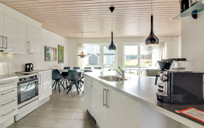 Ingolf - 750M from the Sea