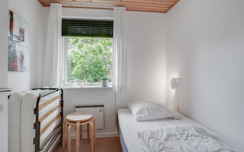 Kerttuli - 800M from the Sea: Design Intérieur, Mur, Bois, Sol, Sol, Plafond, Chambre, Lit, Meubles, Pièce