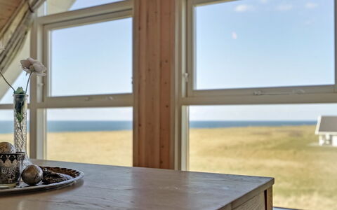 Hedy - 150M from the Sea: Meubles, Design Intérieur, Sol, Bois, Sol, Plafond, Parquet, Chaise, Table, Éclairage