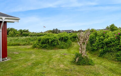 Verene - 400M from the Sea: Chalet, Arrière-Cour, Cour, Batiments Jardin, Cabanon, Siding, Mobilier De Jardin, Cabane En Rondins, Structure En Plein Air, Cabane