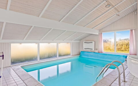 Otta - 779M from the Sea: Plafond, Design Intérieur, Sol, Sol, Piscine, Recours, Hôtel, Conception, Eco Hôtel, Grenier