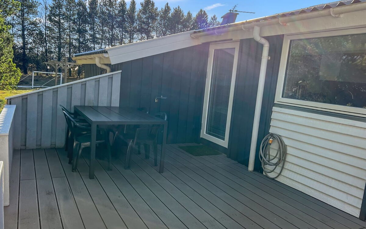 algut - 750m From The Sea
