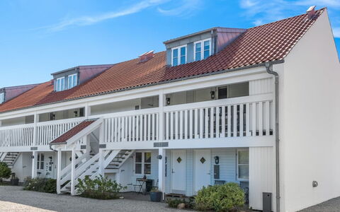Cilla - 1Km from the Sea: Maison, Domicile, Zone Résidentielle, Toit, Chalet, Lot Terre, Biens, Cour, Jardin, Siding