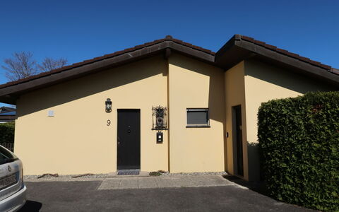 Dorenavant: Ciel, Bâtiment, Plante, Maison, Ombre, Porte, Lot Terre, Chalet, Zone Résidentielle